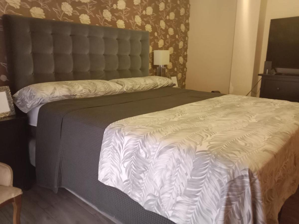 Habitacion Privada Tarragona Con Cocina Salon Y Terraza Piso Compartido 外观 照片