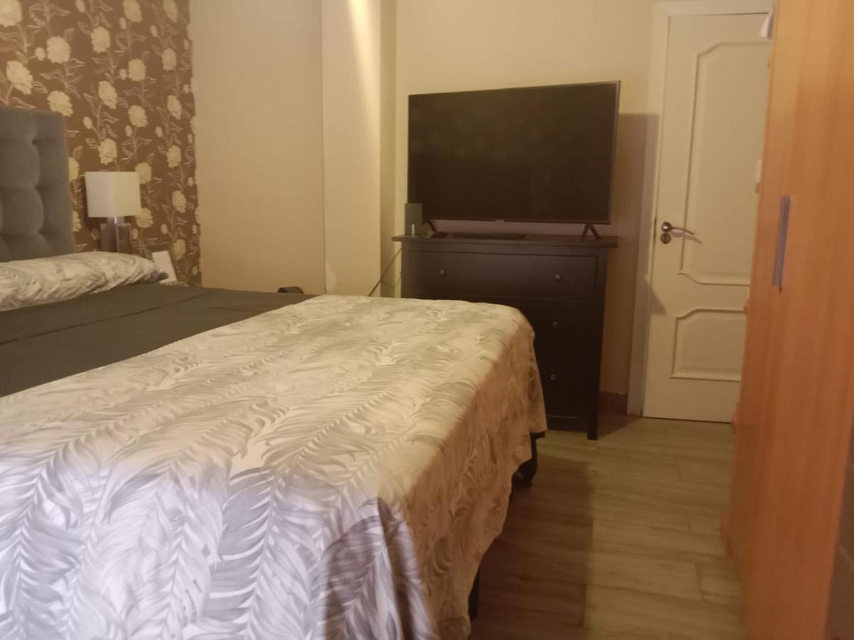 Habitacion Privada Tarragona Con Cocina Salon Y Terraza Piso Compartido 外观 照片