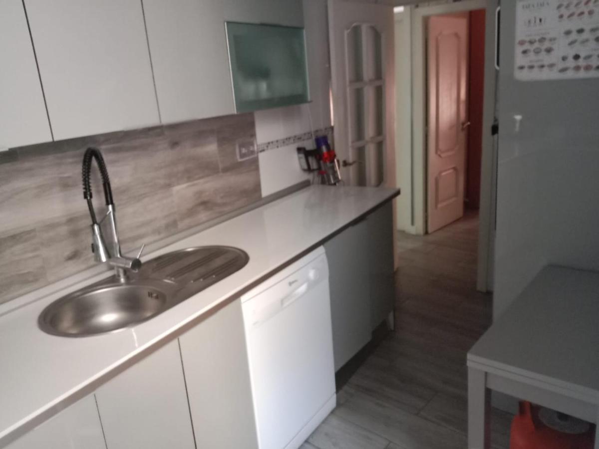 Habitacion Privada Tarragona Con Cocina Salon Y Terraza Piso Compartido 外观 照片